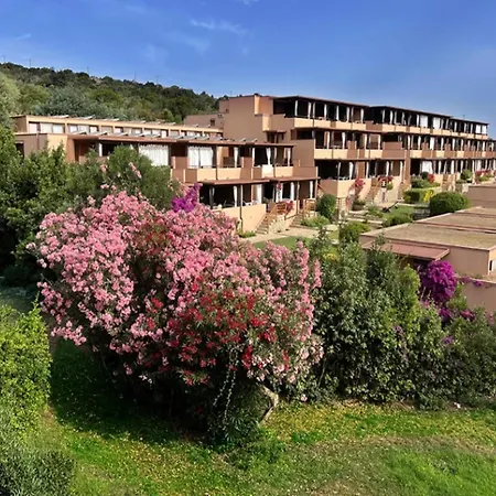 In Di Arzachena, Sardinia Apartamento *