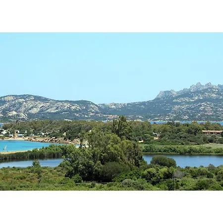 Lejlighed In Di Arzachena, Sardinia *